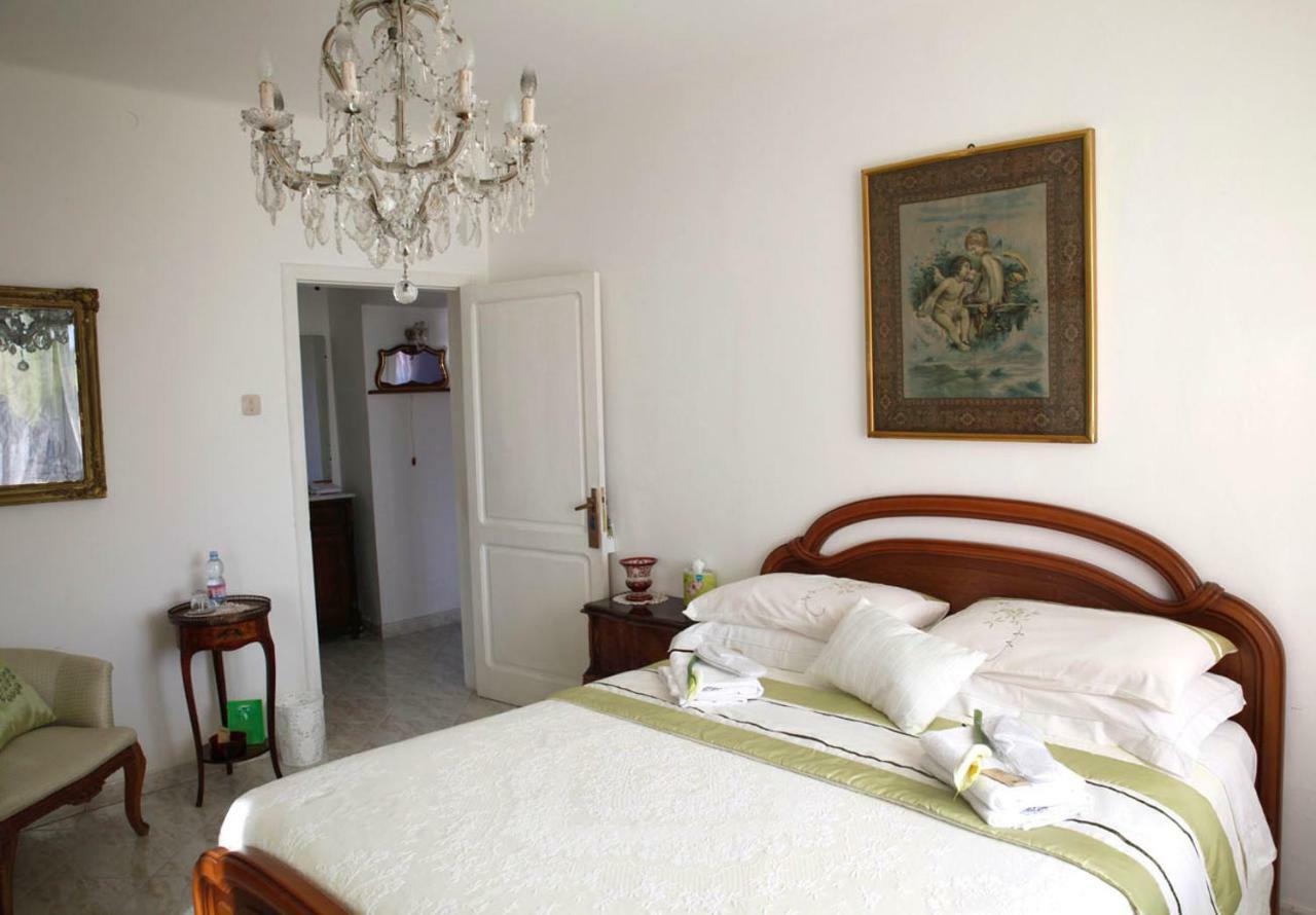 B&B Peverello Castelnuovo Magra Exterior foto
